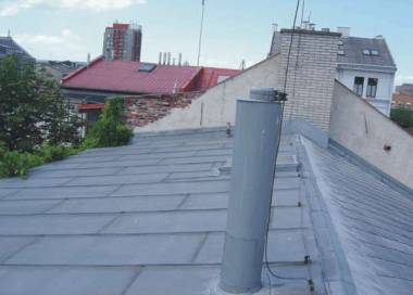 pohled na st�echu z TiZn - p��klad prvn�